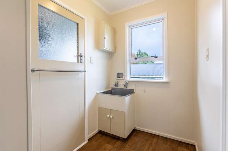 31 McCallum Street Dannevirke_15