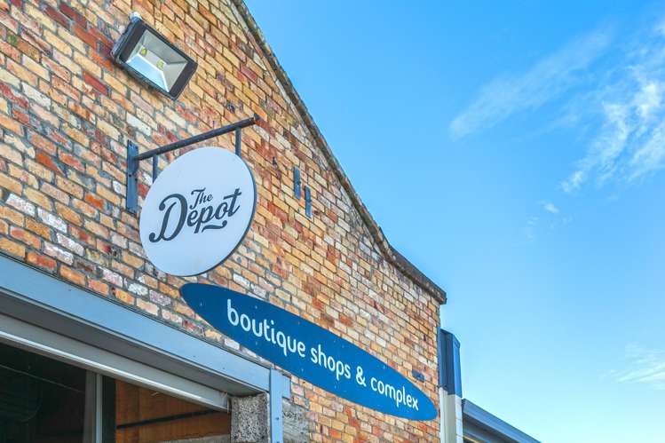 715 Pollen Street Thames_13