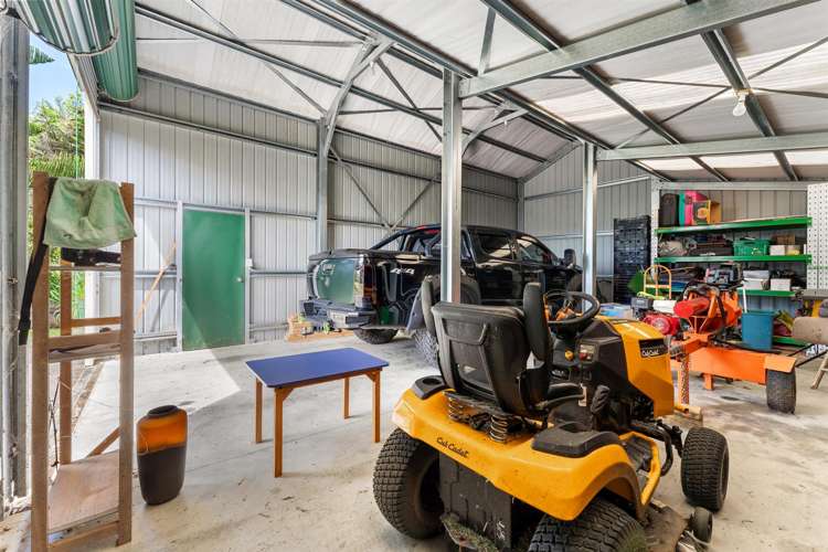 1228 Sandspit Road Sandspit_27