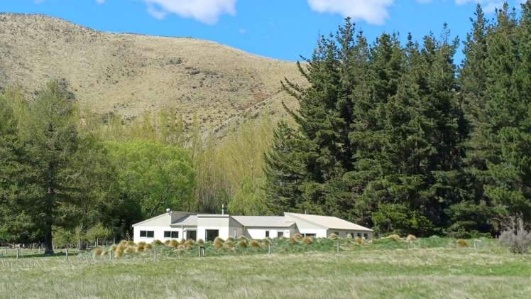 1891 Fairlie Tekapo Road Burkes Pass_22