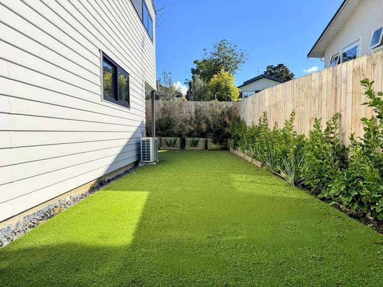 10/63 Hillcrest Avenue Hillcrest_16