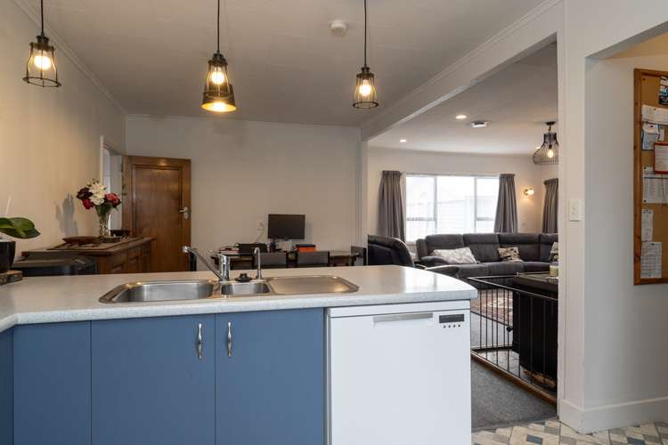 12 Walshs Road Allenton_10