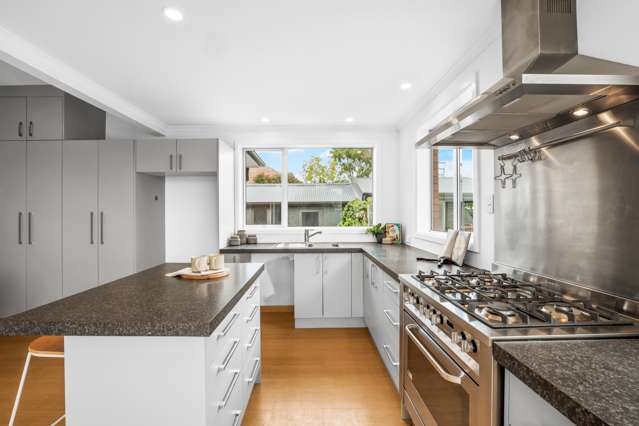 23 Lake Terrace Road Burwood_1