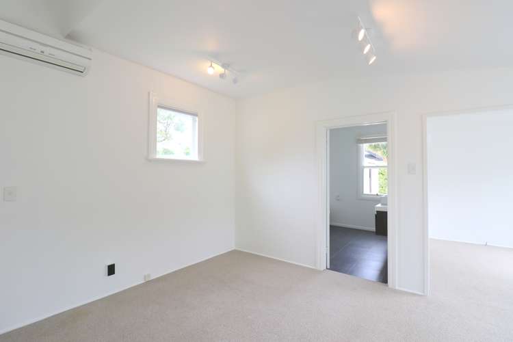 66 Russel Street Gladstone_13