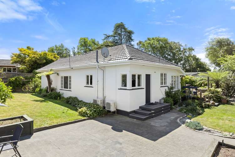 188 Gayhurst Road Dallington_6