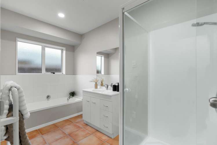 34 Harvard Avenue Wigram_12