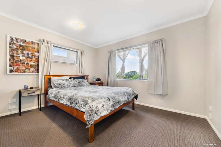 1 Rixon Place Te Atatu Peninsula_7