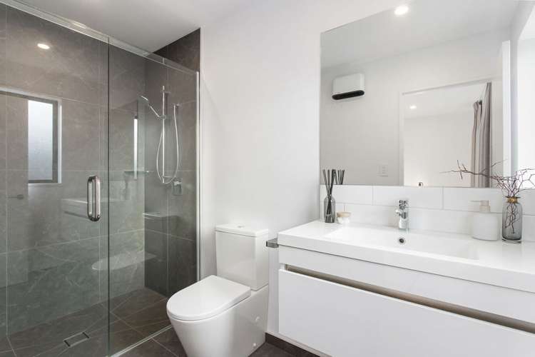 35 Bill Hammond Drive Belfast_11