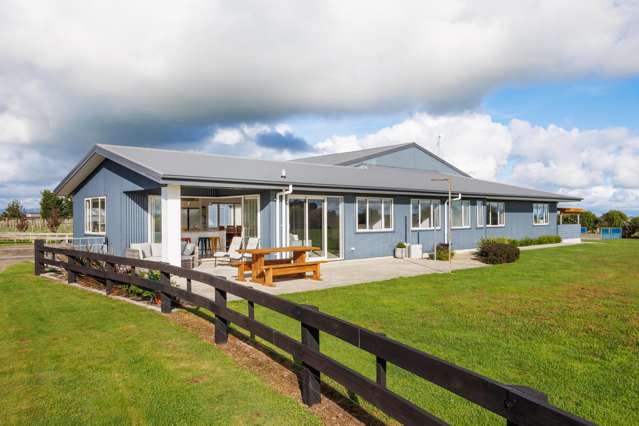 106 Reid Line East Aorangi_1