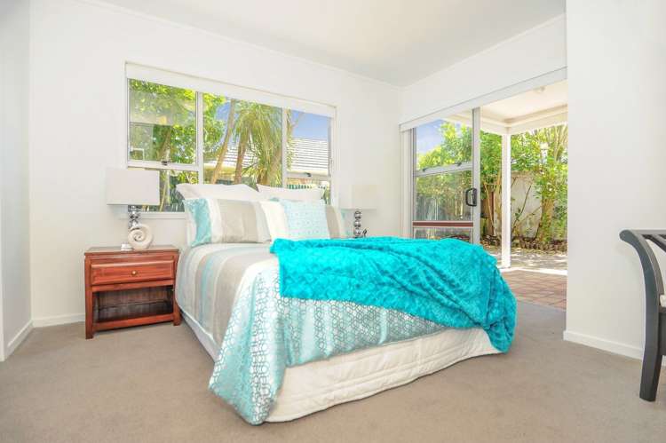 2/15 Hemi Street Narrow Neck_11