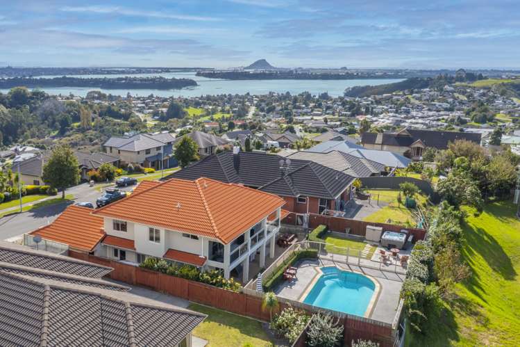 10 Aurora Avenue Welcome Bay_4