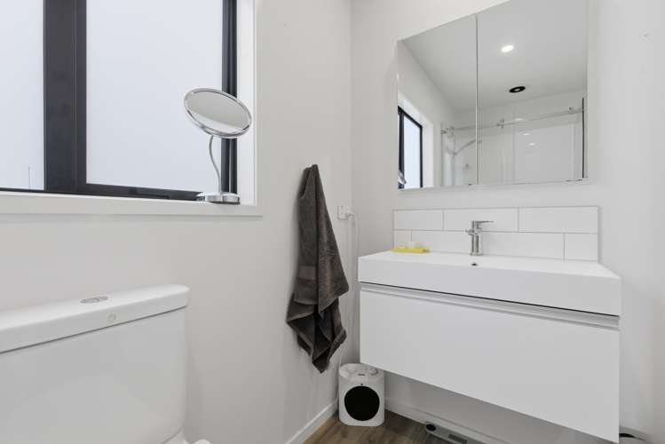 281 Frankley Road Ferndale_17