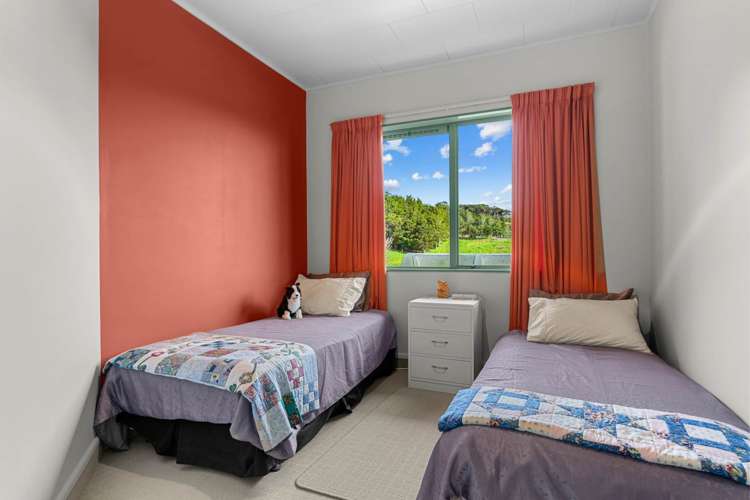 494 Takahiwai Road One Tree Point_16