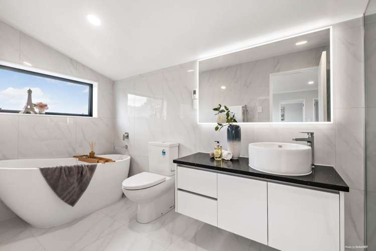 408b East Coast Road Sunnynook_18