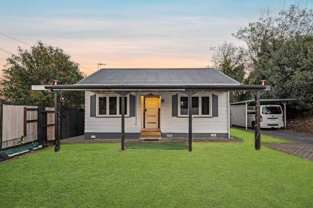 Vendor is moving overseas - property must be sold!