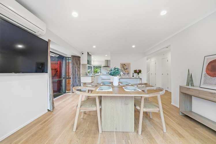 2/35 Clovelly Road_1