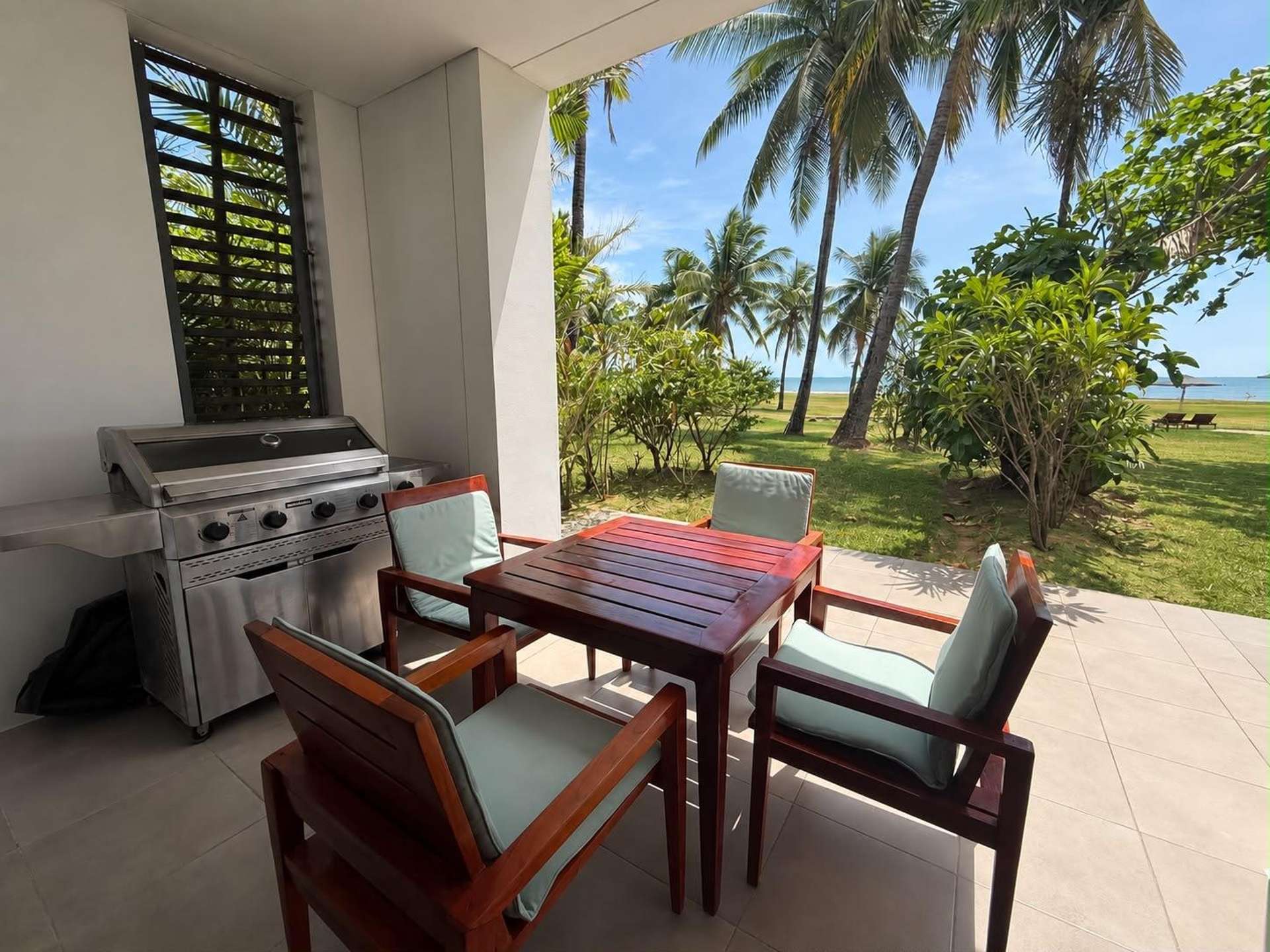 3701/50F Hilton Villa Denarau Island_0