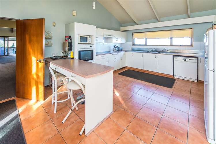 41 Longbeach Drive Castlecliff_1