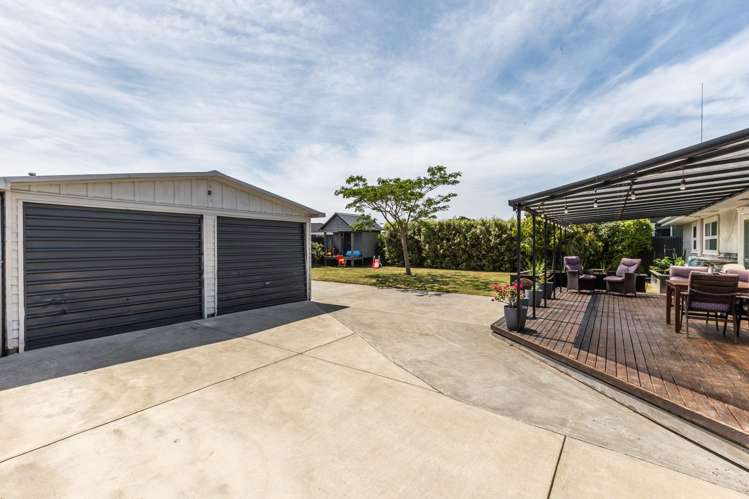 6 York Avenue Tamatea_19