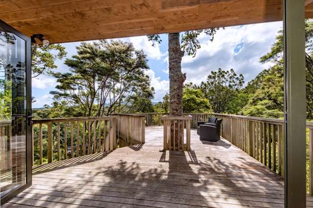 73 Kauri Point Road Laingholm_1