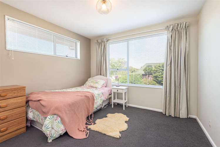 9 Woodstock Place Russley_15