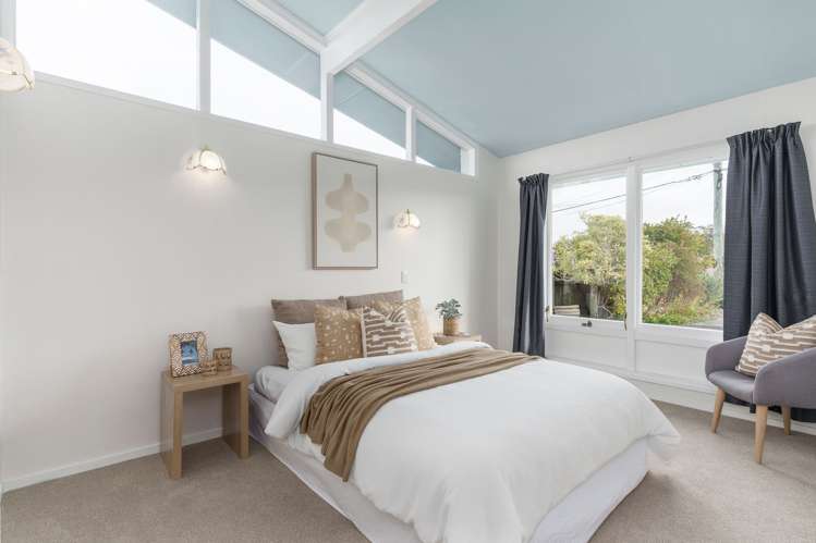 6 Barclay Place Burwood_11