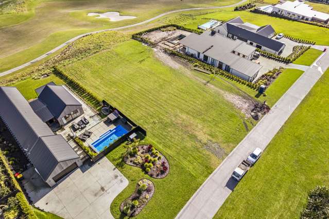 63 Grayson Road Wainui_1