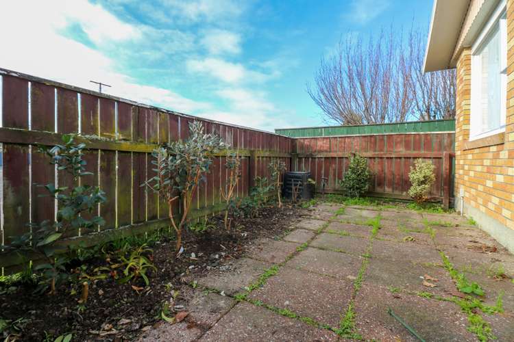 1/84 Linton Street West End_8