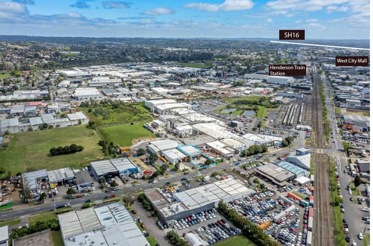 13 Bruce McLaren Road Henderson_12