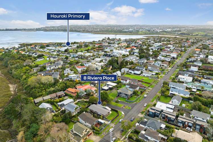 8 Riviera Place Hauraki_23