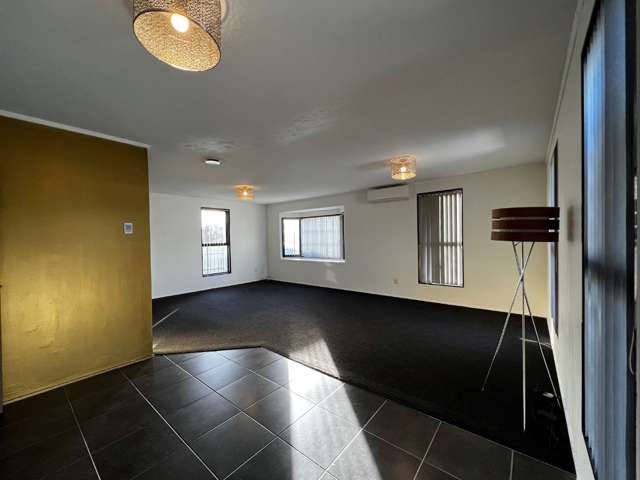 1/6 Manuka Road Glenfield_3