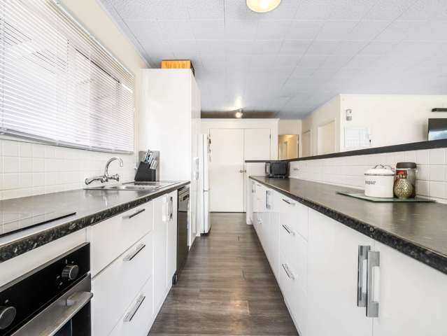 18a Monokia Street Fairy Springs_3