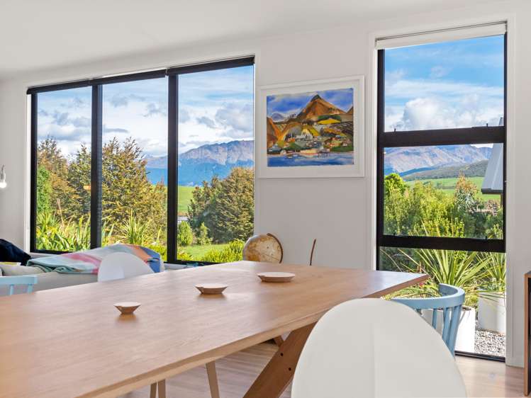 7 Polperro Court Jacks Point_10