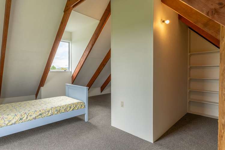 7  &  7A Stirling Street Te Aroha_24