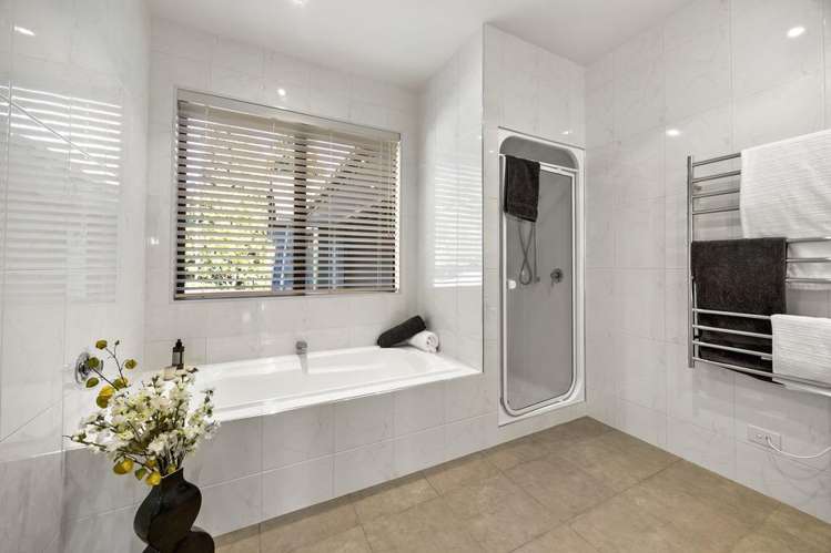 28 Macwhinney Drive Drury_46