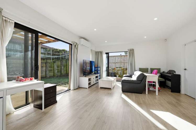10 Crestview Rise Papakura_11
