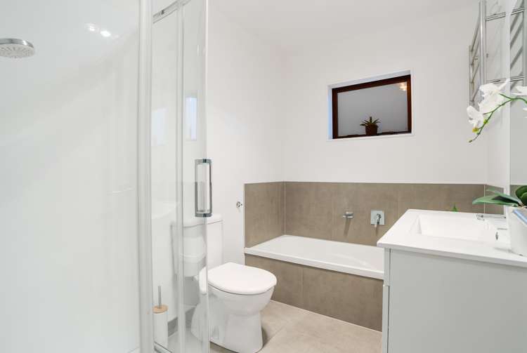 5 Crestview Rise Papakura_17