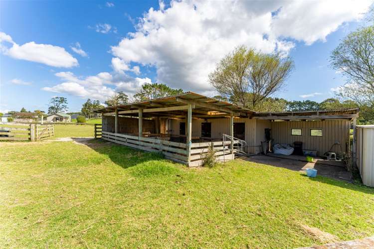 104 Awa Road Kumeu_27