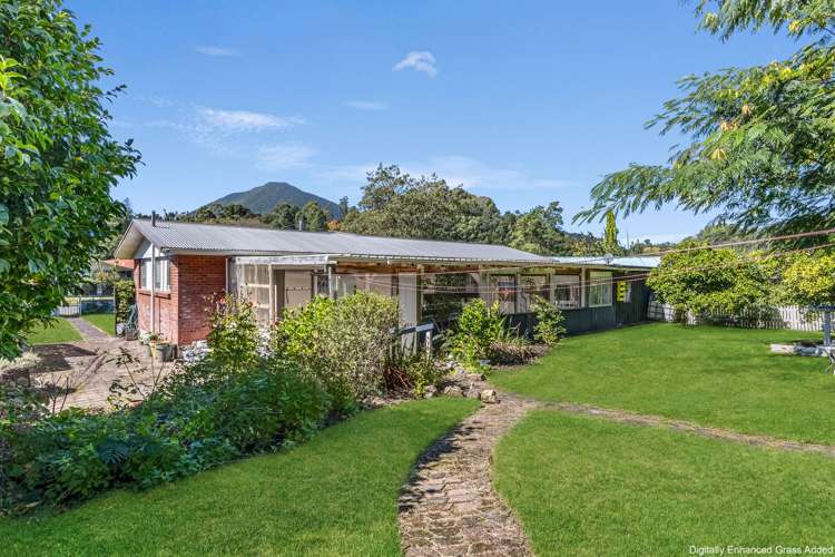 358 River Road Kawerau_19