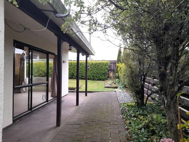 1 Tamatea Road 11209_1