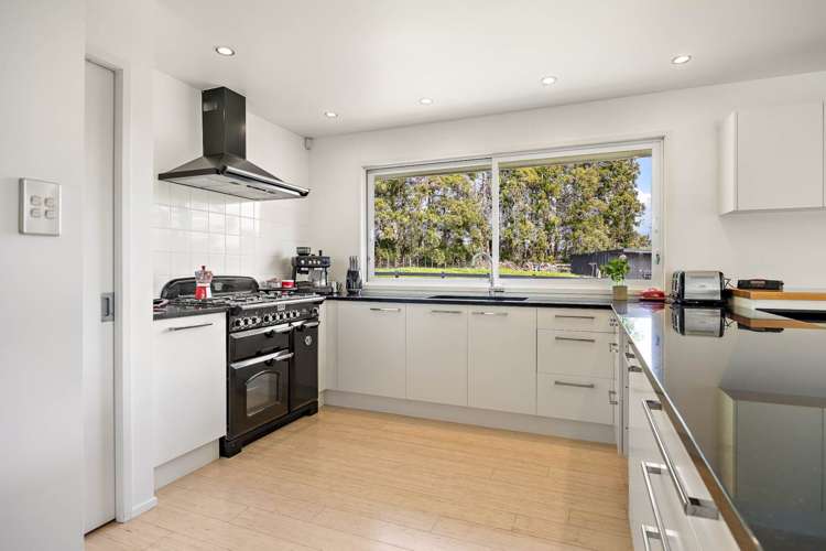 61 Farrand Road Kumeu_7