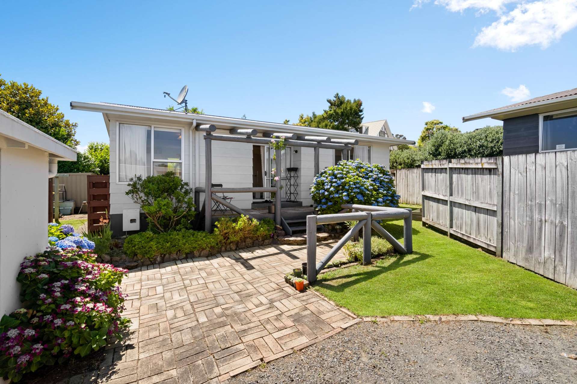 26A Knightsbridge Place Dinsdale_0