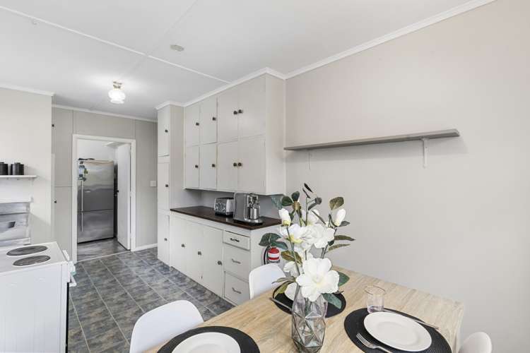 9 Hay Street Naenae_11