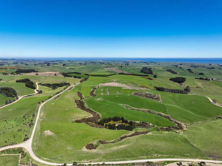 300 Jacks Hill Road Waimahaka_3
