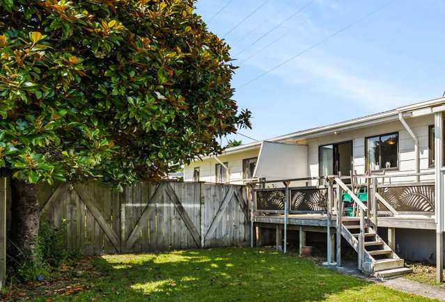 1/13 Paton Avenue Te Atatu South_3