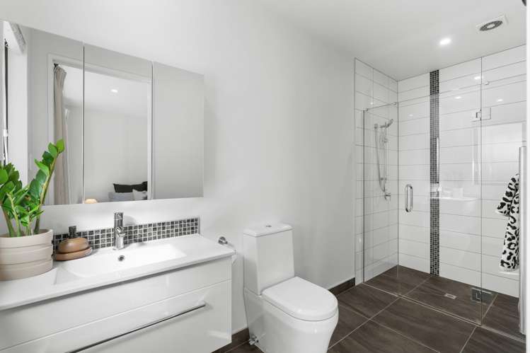 8 Keith Street Wigram_13