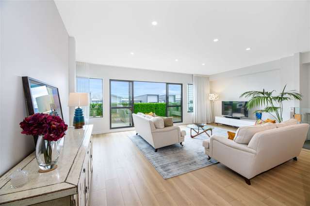 12 Moki Place Long Bay_1