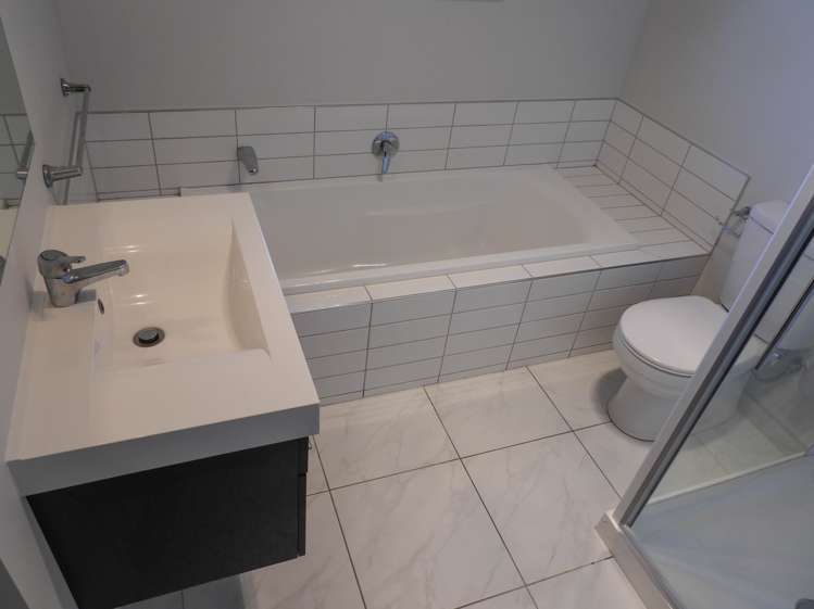 14 Geoff Geering Drive Netherby_12