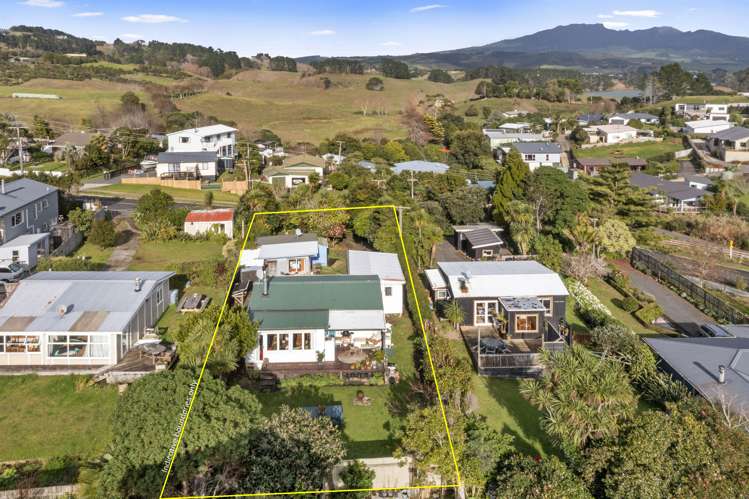 5 Simon Road Raglan_15