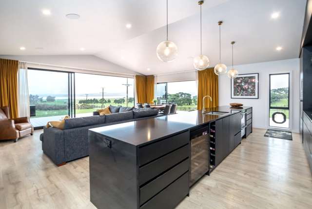 52 Cross Creek Road Featherston_4